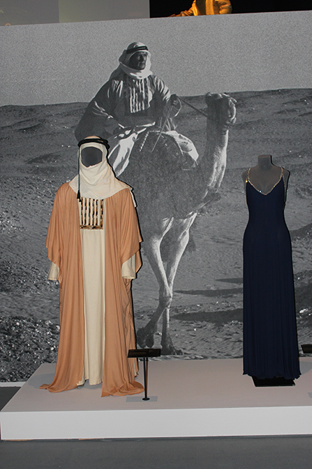 dans le film skyfall où bond rencontre-t-il q